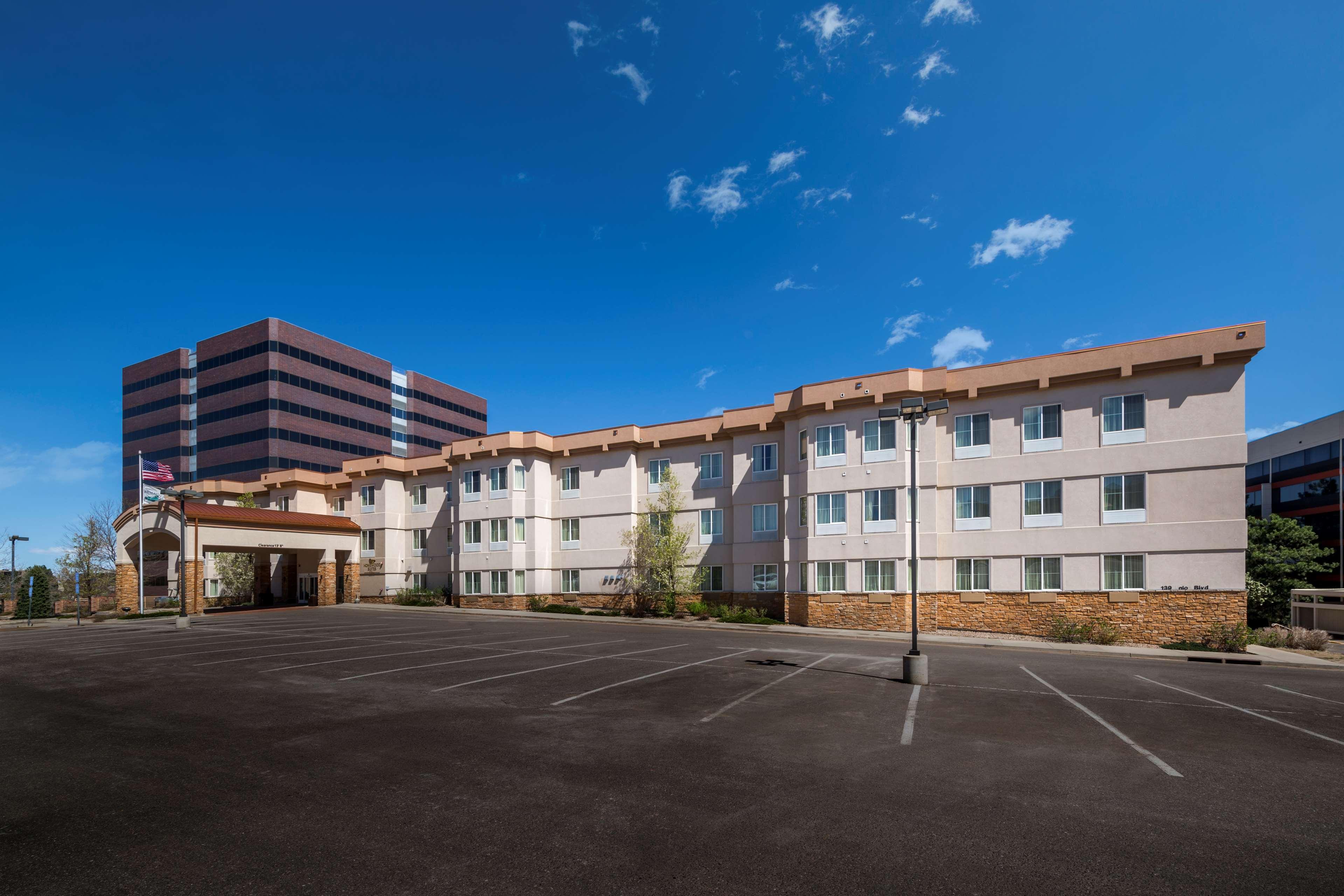 Homewood Suites By Hilton Denver West - Лейквуд Экстерьер фото
